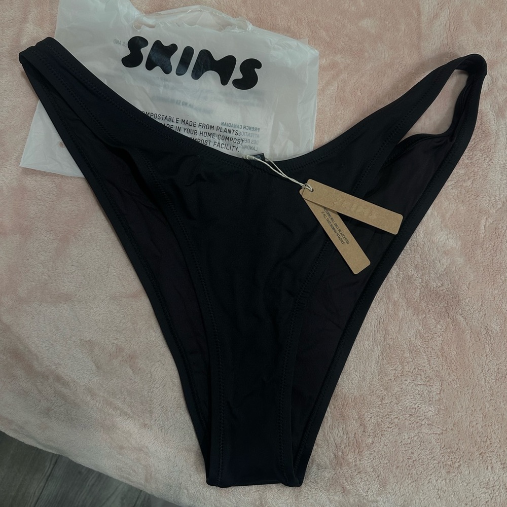 SKIMS Swim cheeky tanga bottom size 2x
